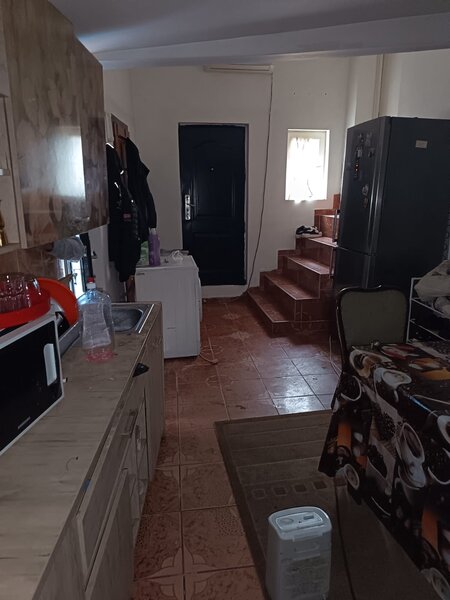 Unirii, Mircea Voda.