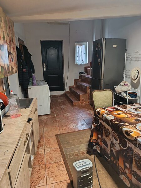 Unirii, Mircea Voda.