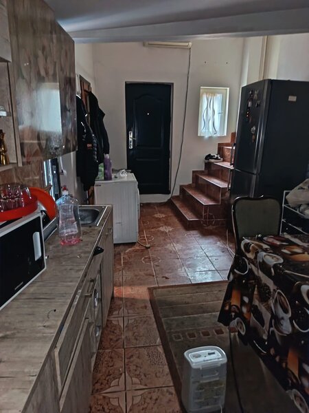 Unirii, Mircea Voda.